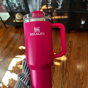 Stanley Limited Edition Valentine Day 2024 40 oz tumbler